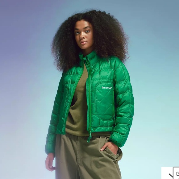 The Arrivals Women's Green Puffer Jacket - Picture 2 of 8